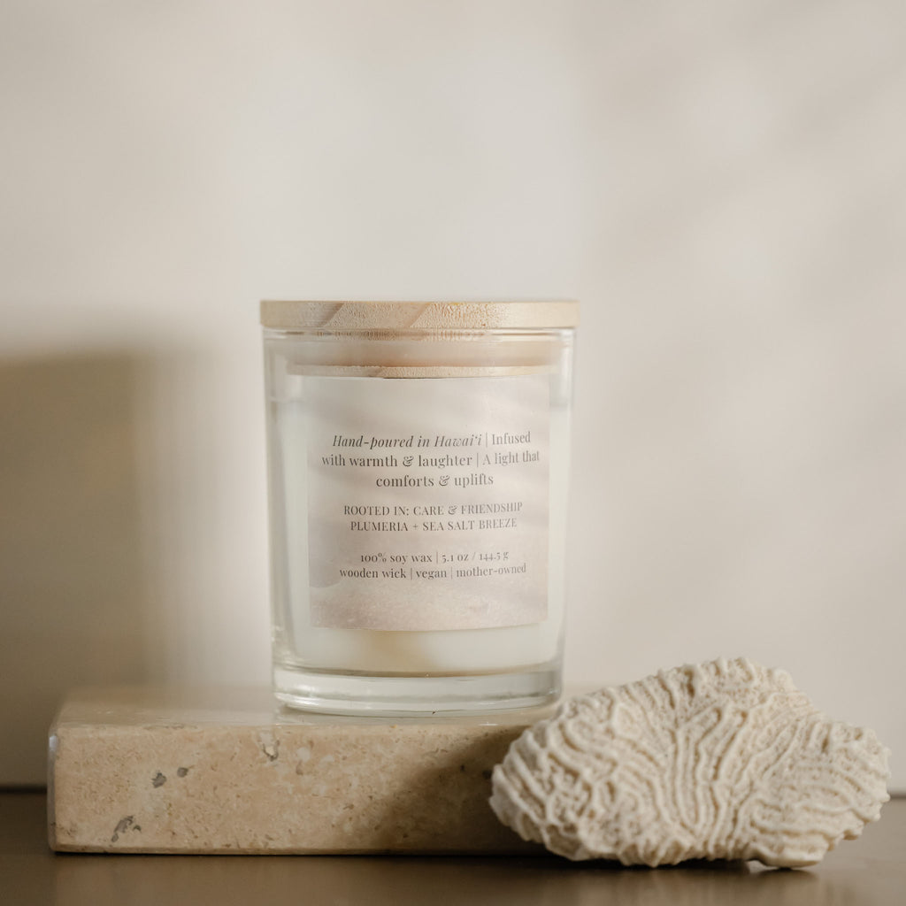 Aunty Candle Island Bloom Glow